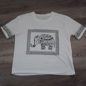 Super cute elephant boho crop top tee